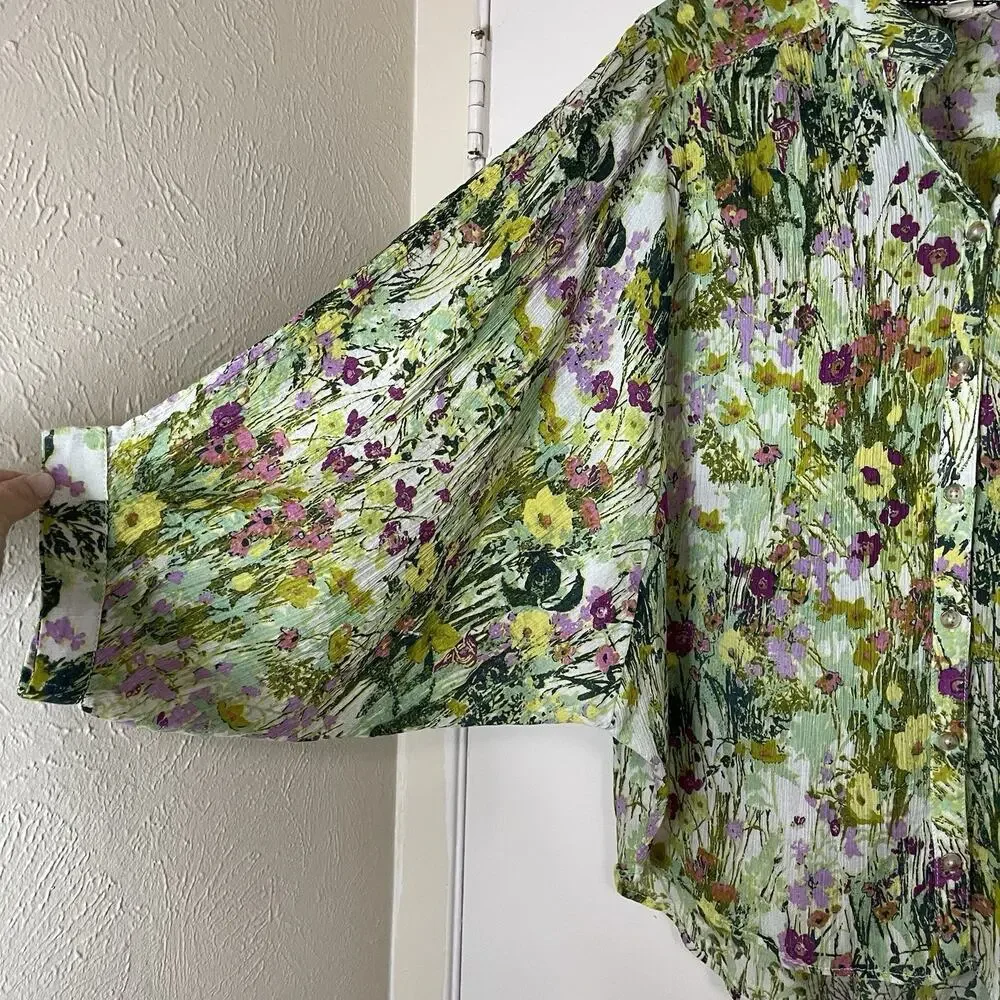 Anthropologie Pilcro Green watercolor floral button down dolman top small - Picture 6 of 7